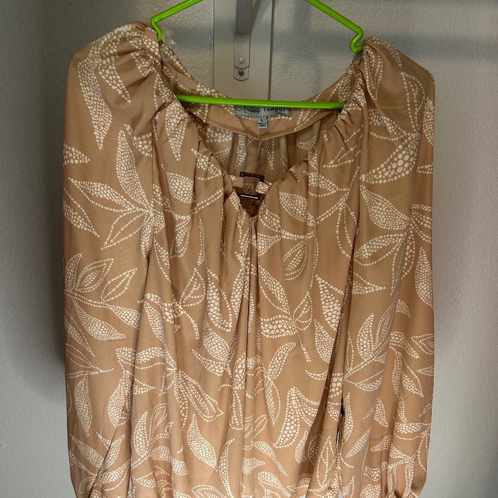 Women’s Absolutely Famous Blouse Size L